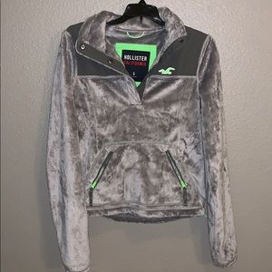 Hollister Sherpa Pullover